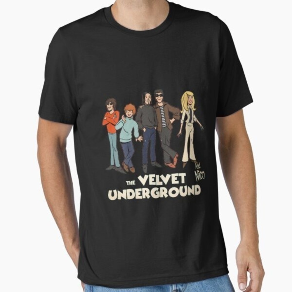 Funny Men Girls Boys The Door OpenedPhotograp Amazing Essential T-Shirt